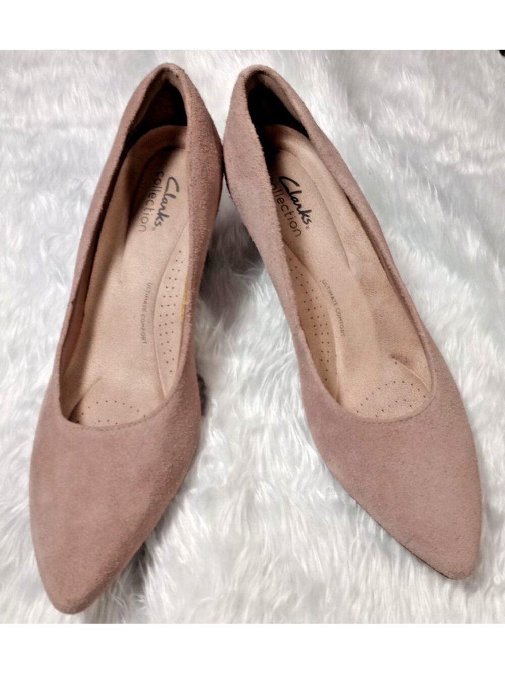 New Woman's Dress Shoes Clarks  Leather Pink Size 8 M Heel 2 Inches